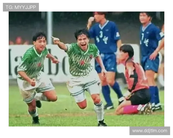 岐阜队与太阳神的激烈对决展现足球魅力与团队精神的巅峰之战